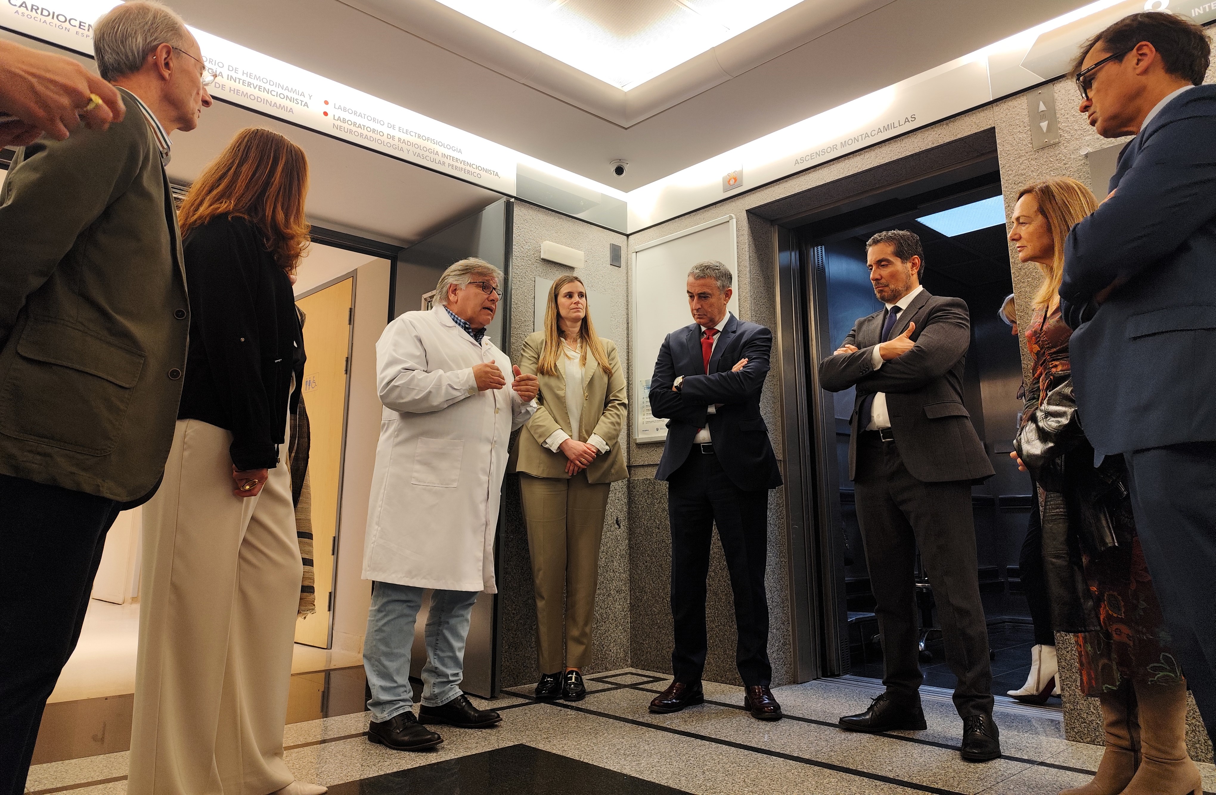 Visita a la Asociación Española Primera de Socorros Mutuos en Montevideo