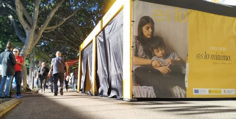 Foto carpa informativa