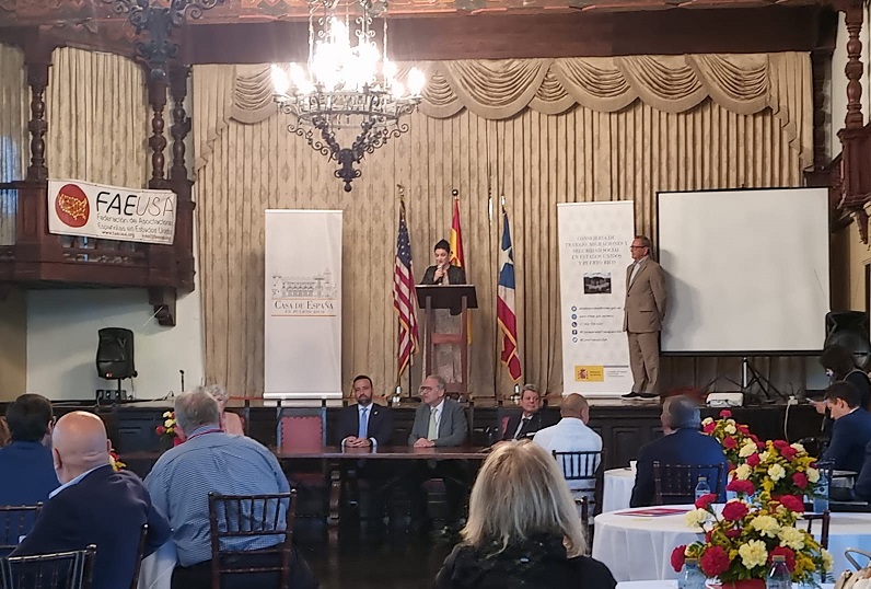 Conferencia en Puerto Rico
