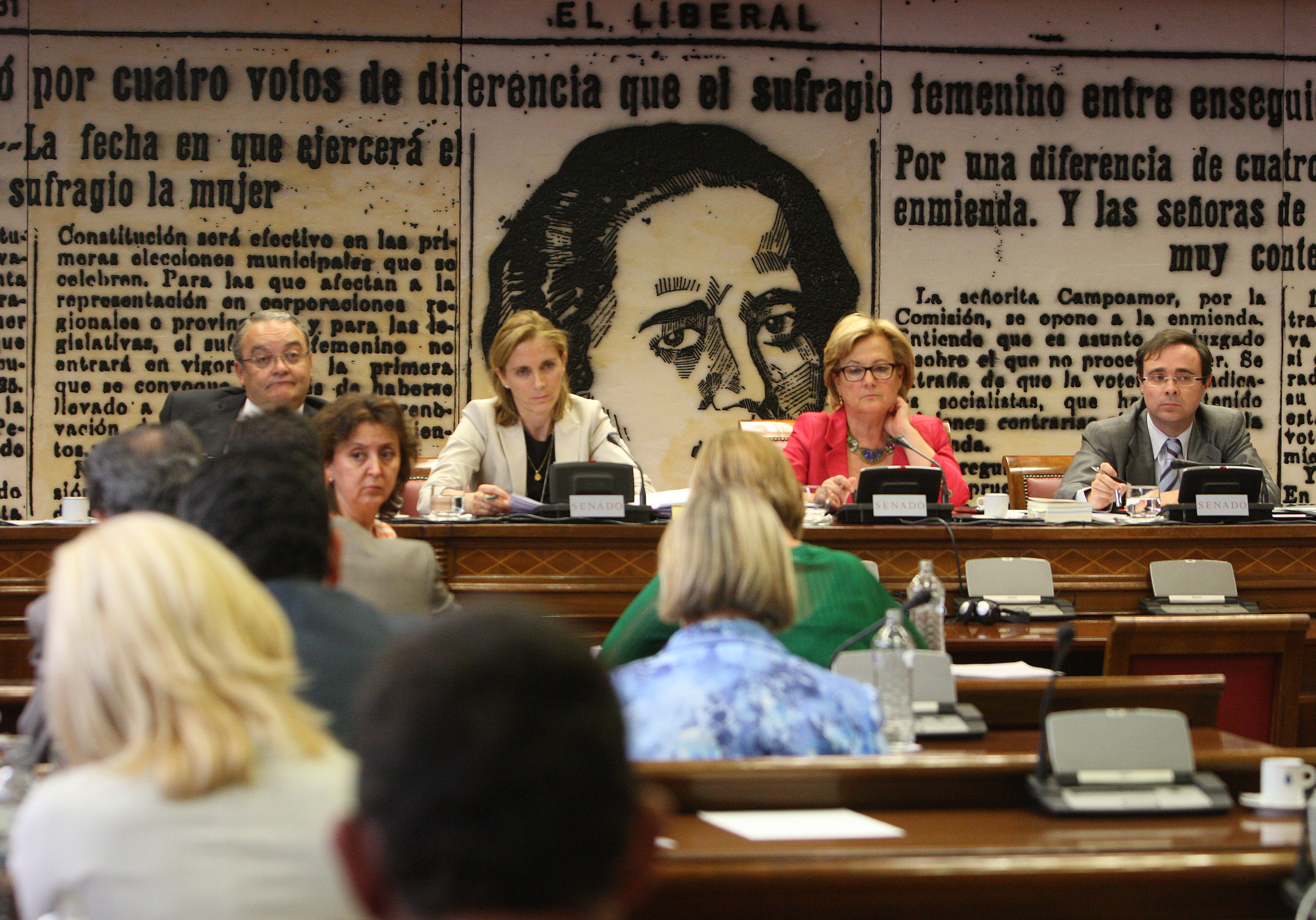 Marina del Corral durante su intervención en el Senado