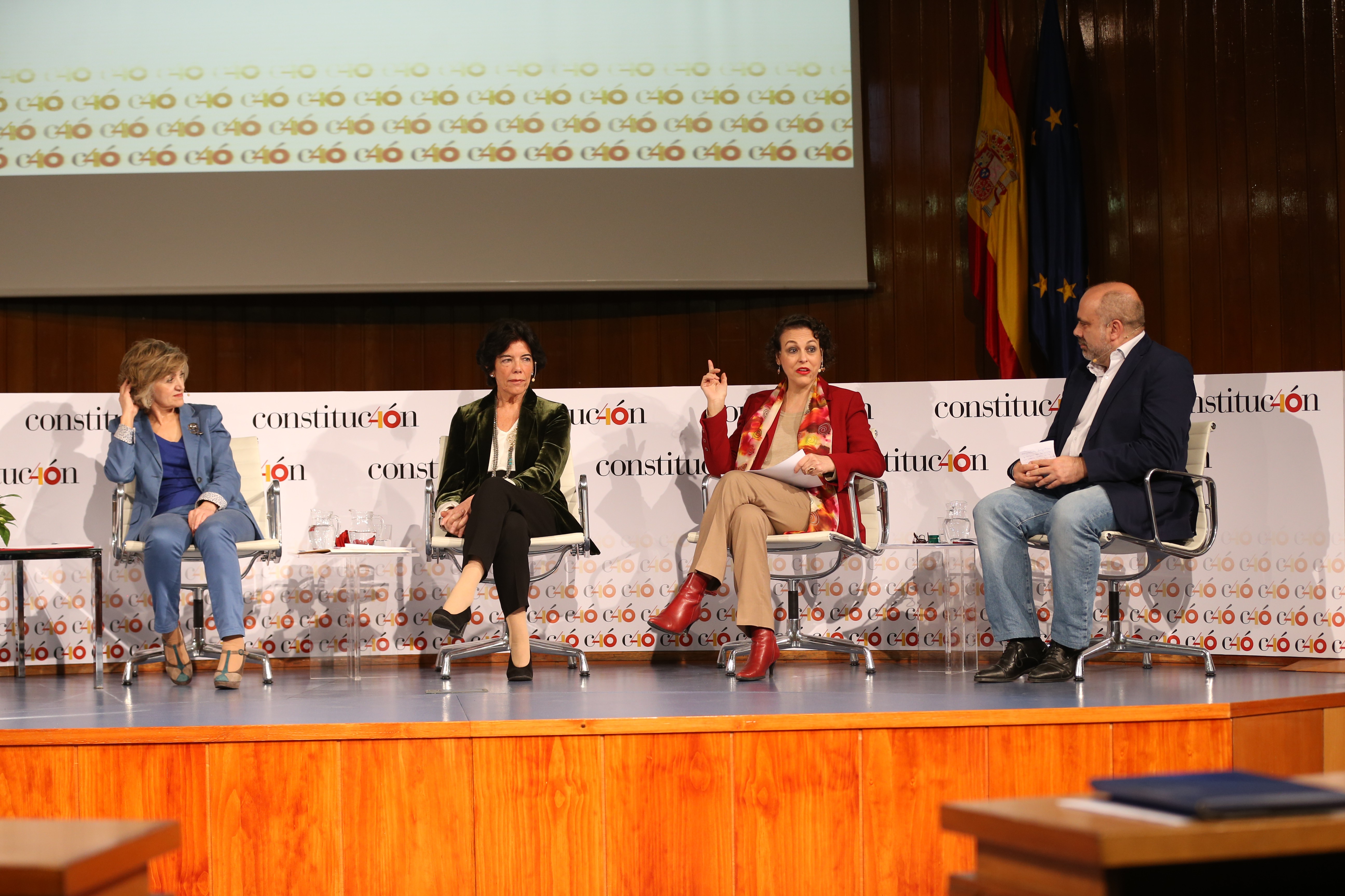 El Gobierno conmemora 40 años de Estado Social en España