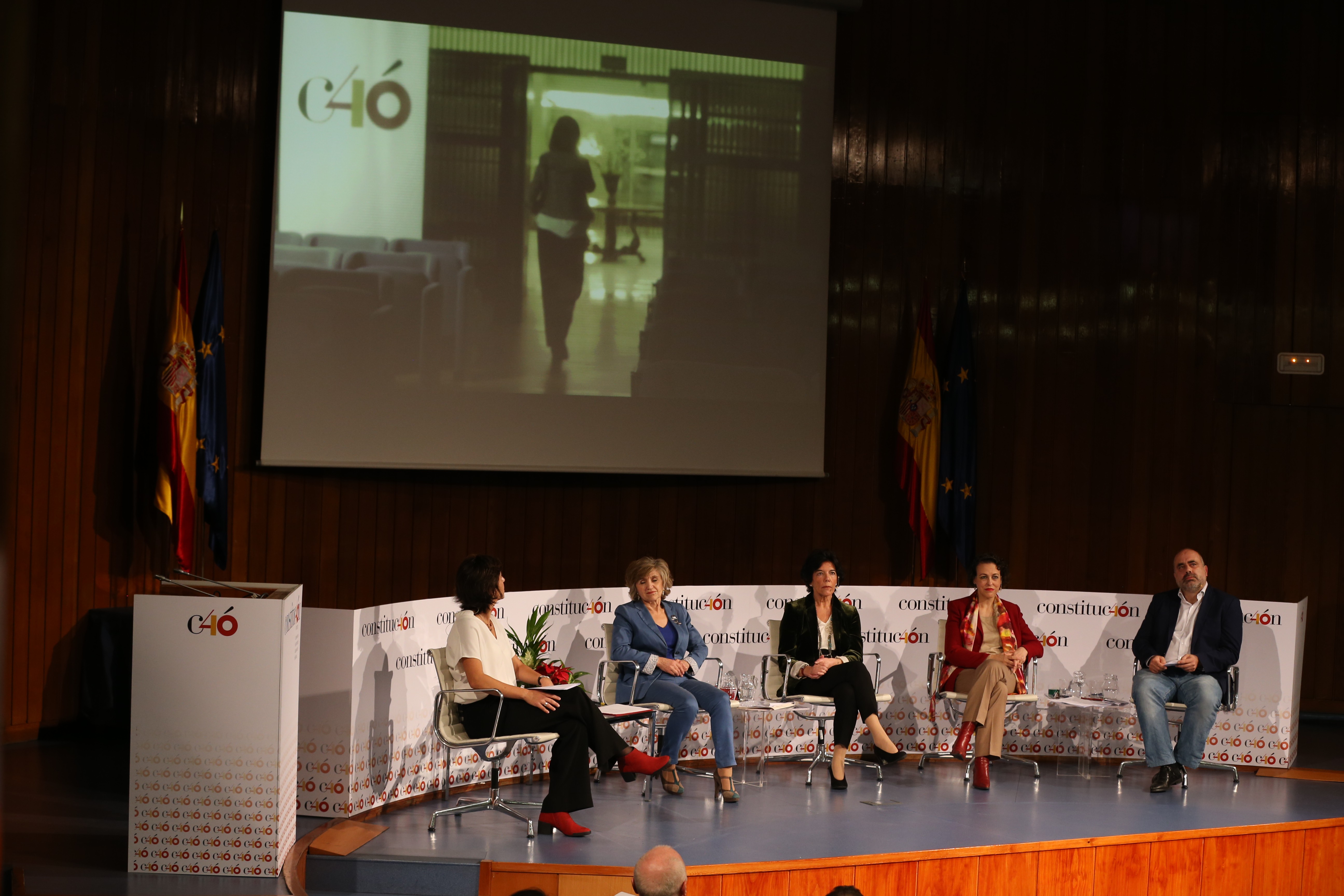 El Gobierno conmemora 40 años de Estado Social en España