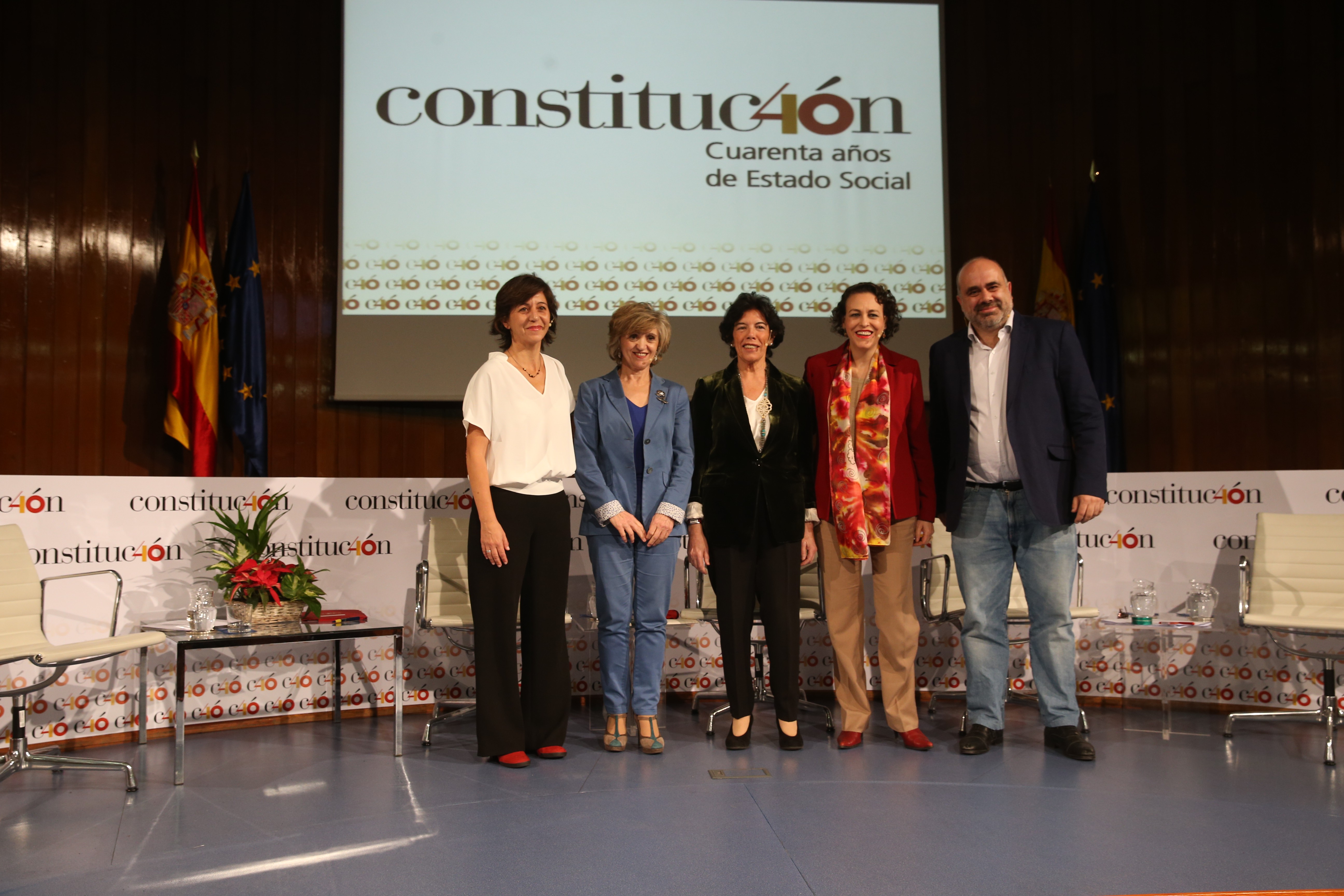 El Gobierno conmemora 40 años de Estado Social en España